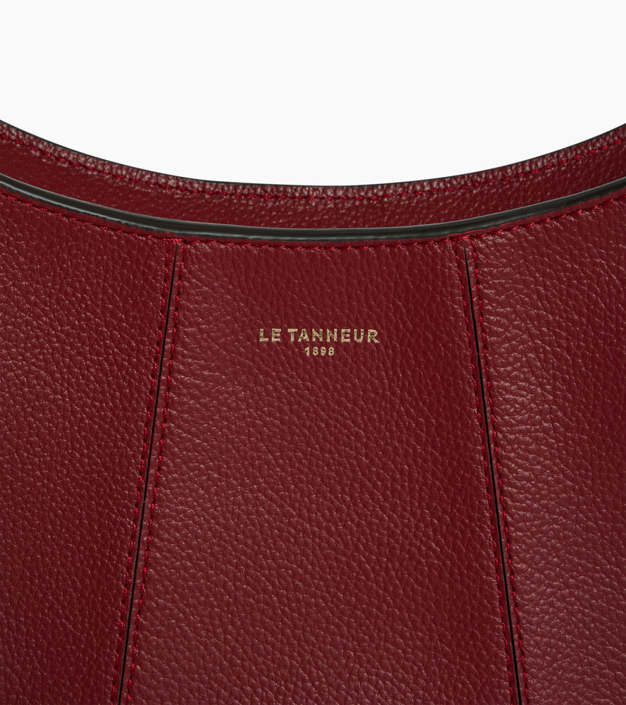 Petit sac demi-lune Juliette en cuir grainé